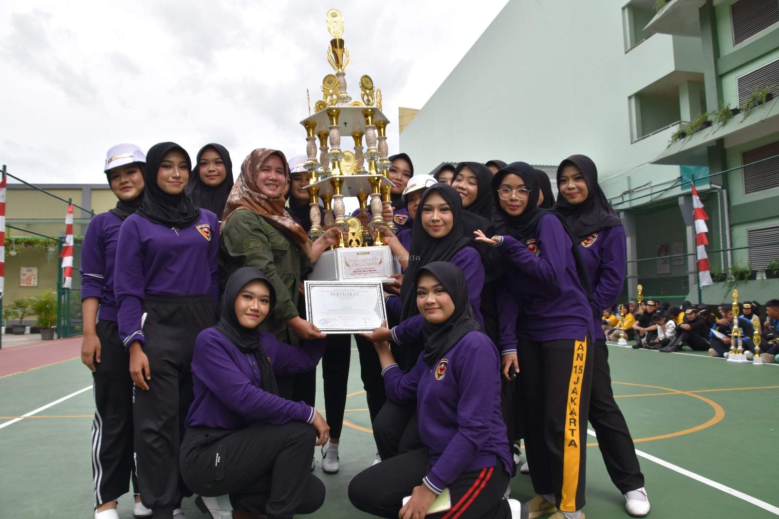 MAN 15 Jakarta Raih Juara Umum di LKBB Festival Bela Negara 2024