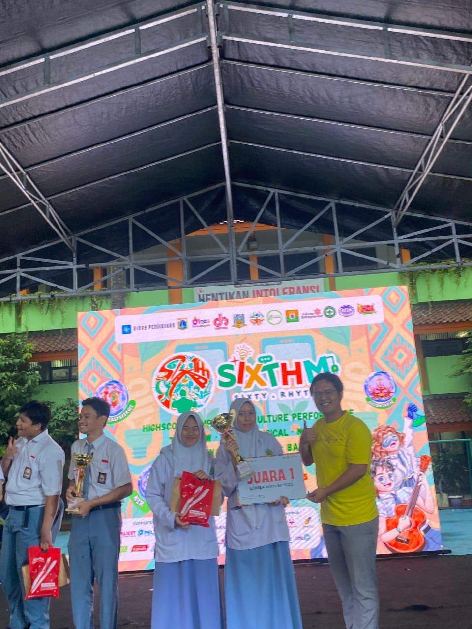 Tim Riset MAN 15 Jakarta Meraih Juara 1 Tingkat Provinsi  di  SMAN 60 Jakarta 